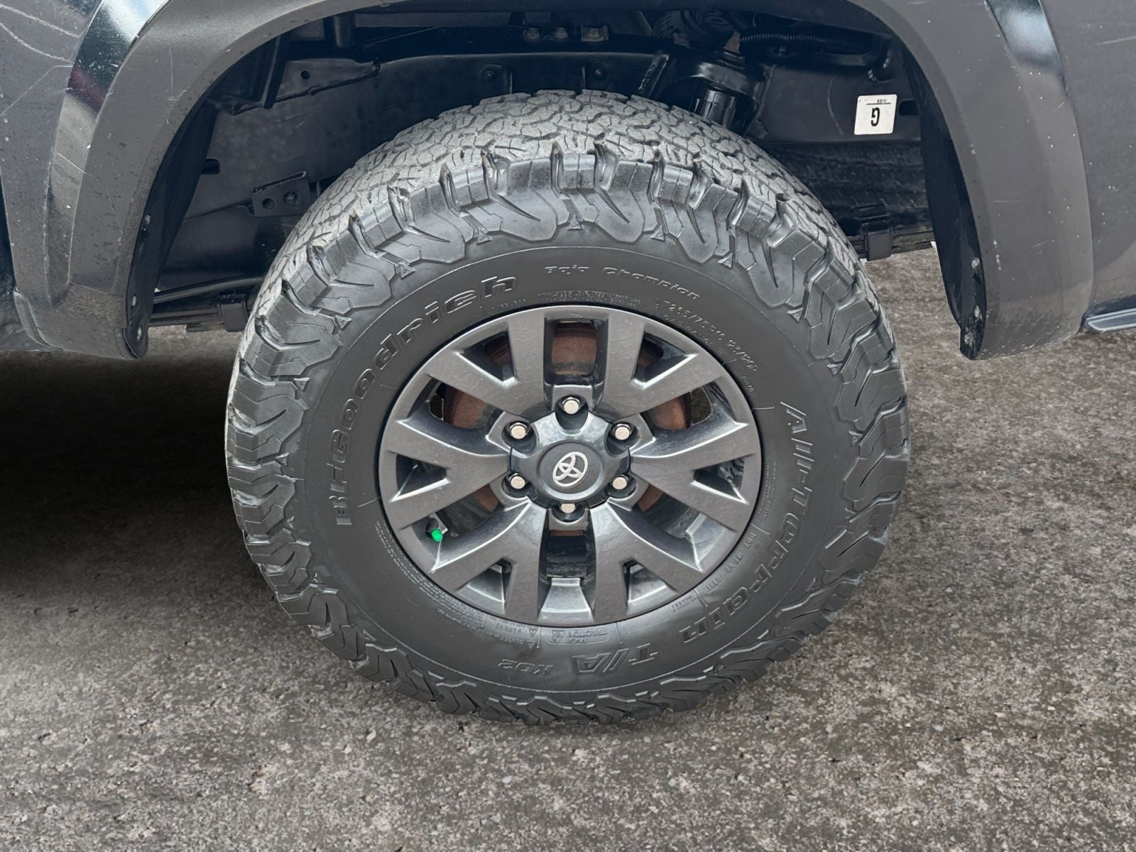 2023 Toyota Tacoma SR5 V6