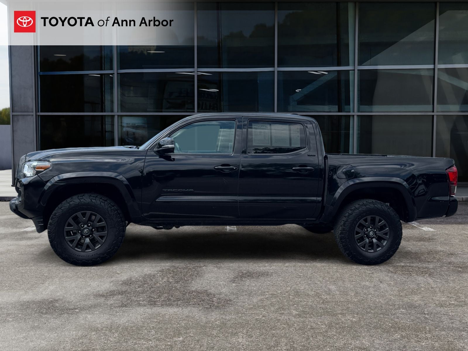 2023 Toyota Tacoma SR5 V6