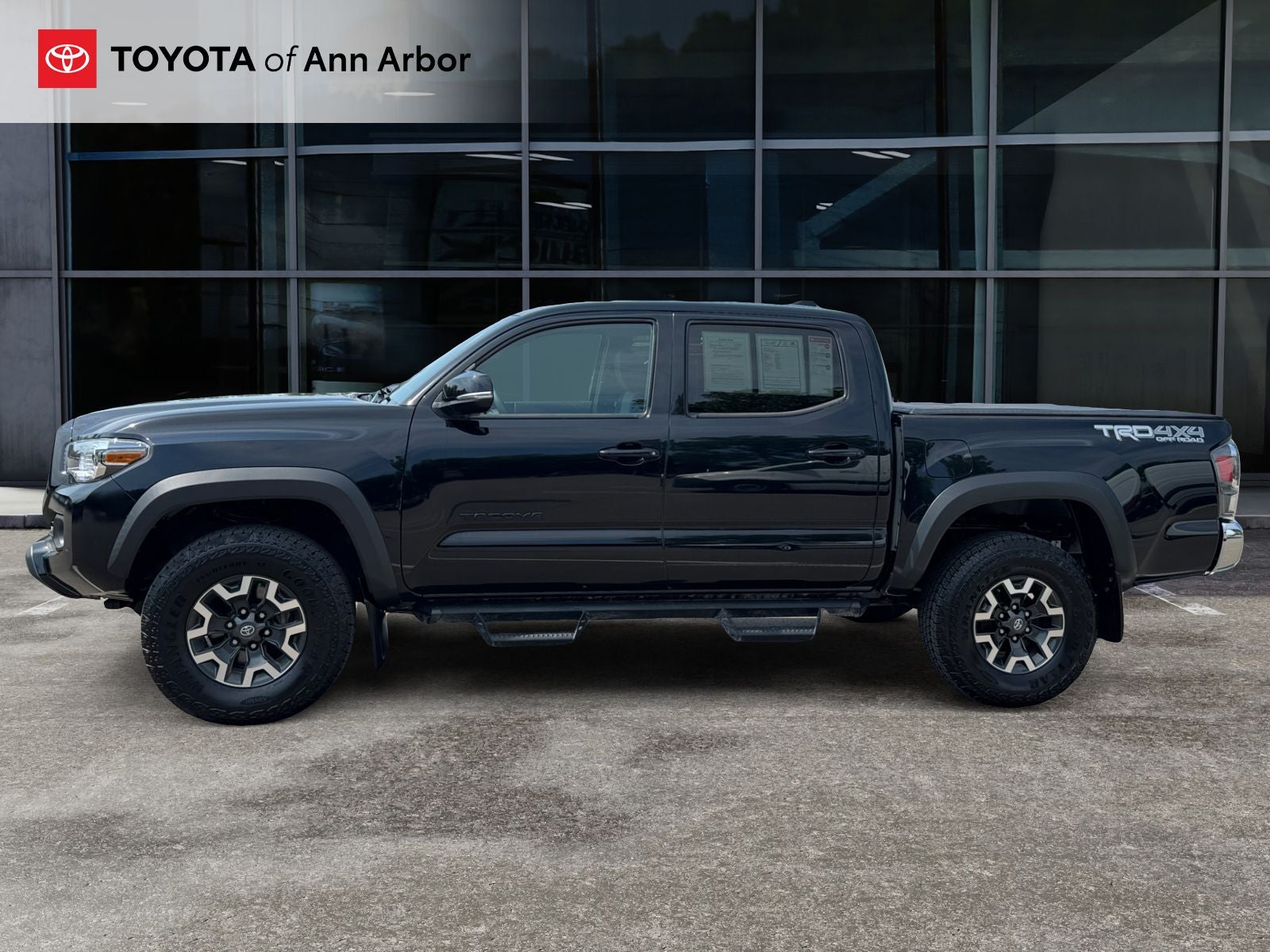 2022 Toyota Tacoma TRD Off-Road V6