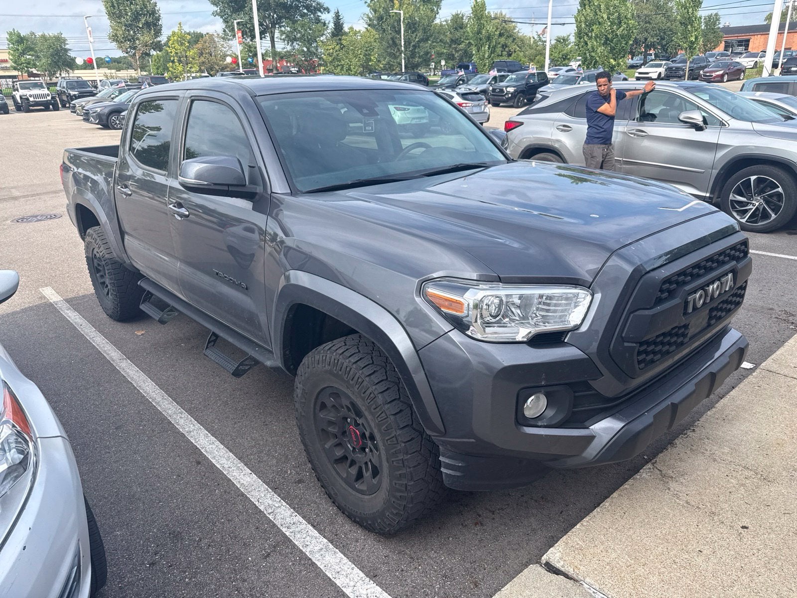 2023 Toyota Tacoma SR5 V6
