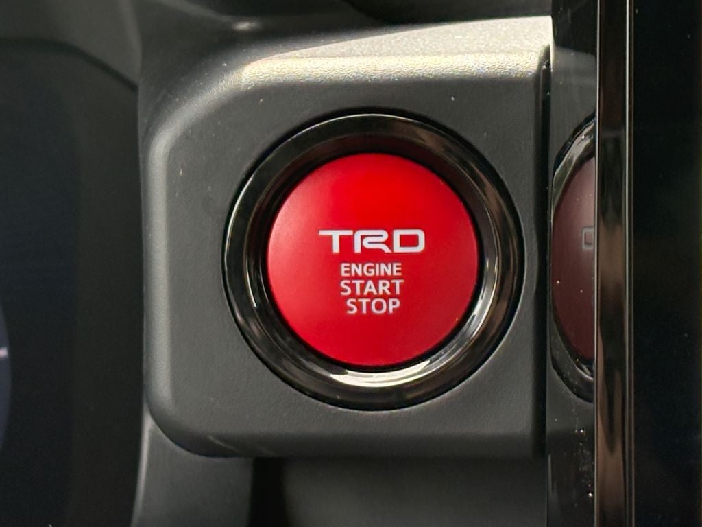 2025 Toyota Tacoma TRD Off-Road