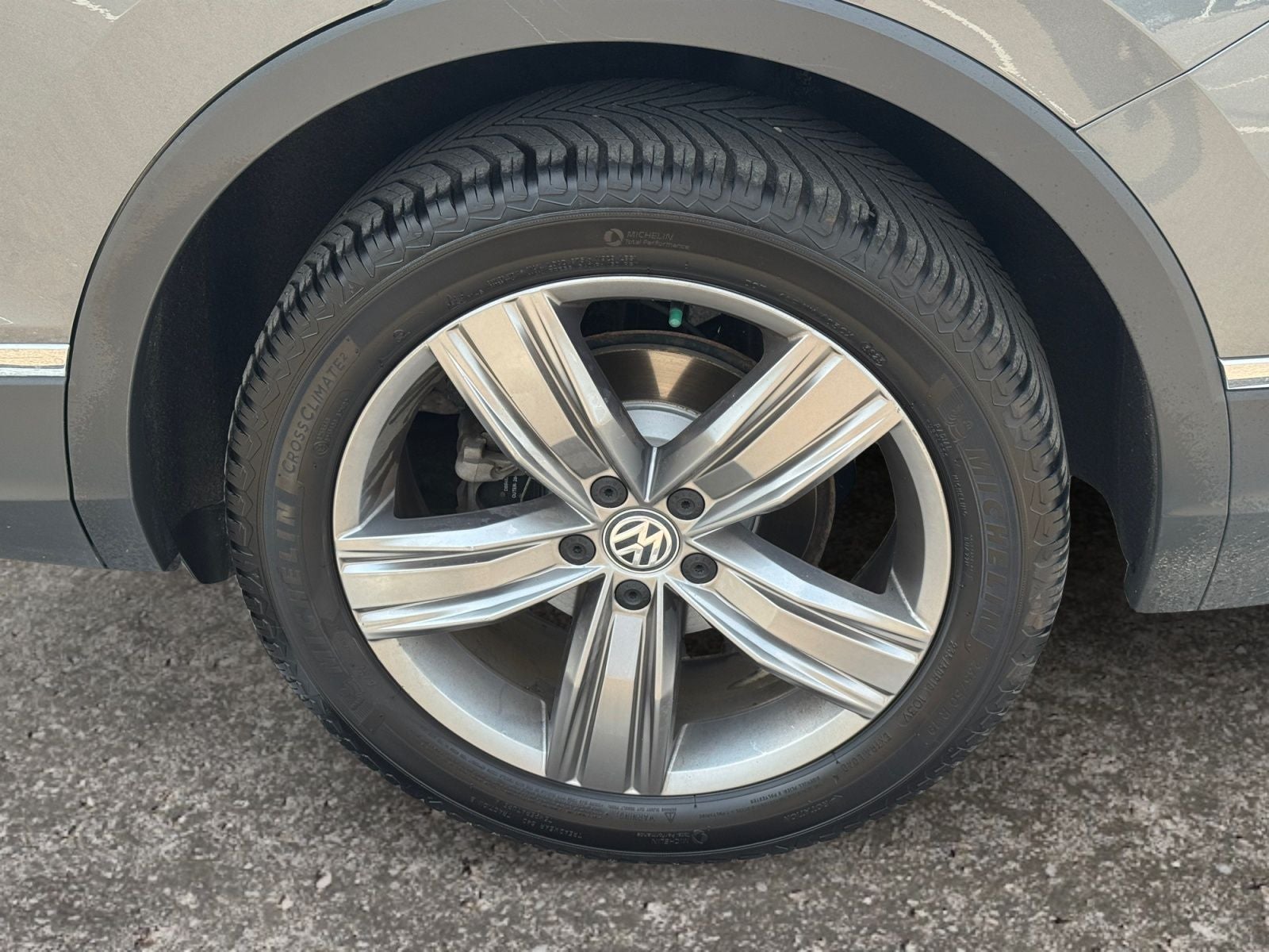 2020 Volkswagen Tiguan 2.0T SEL 4Motion
