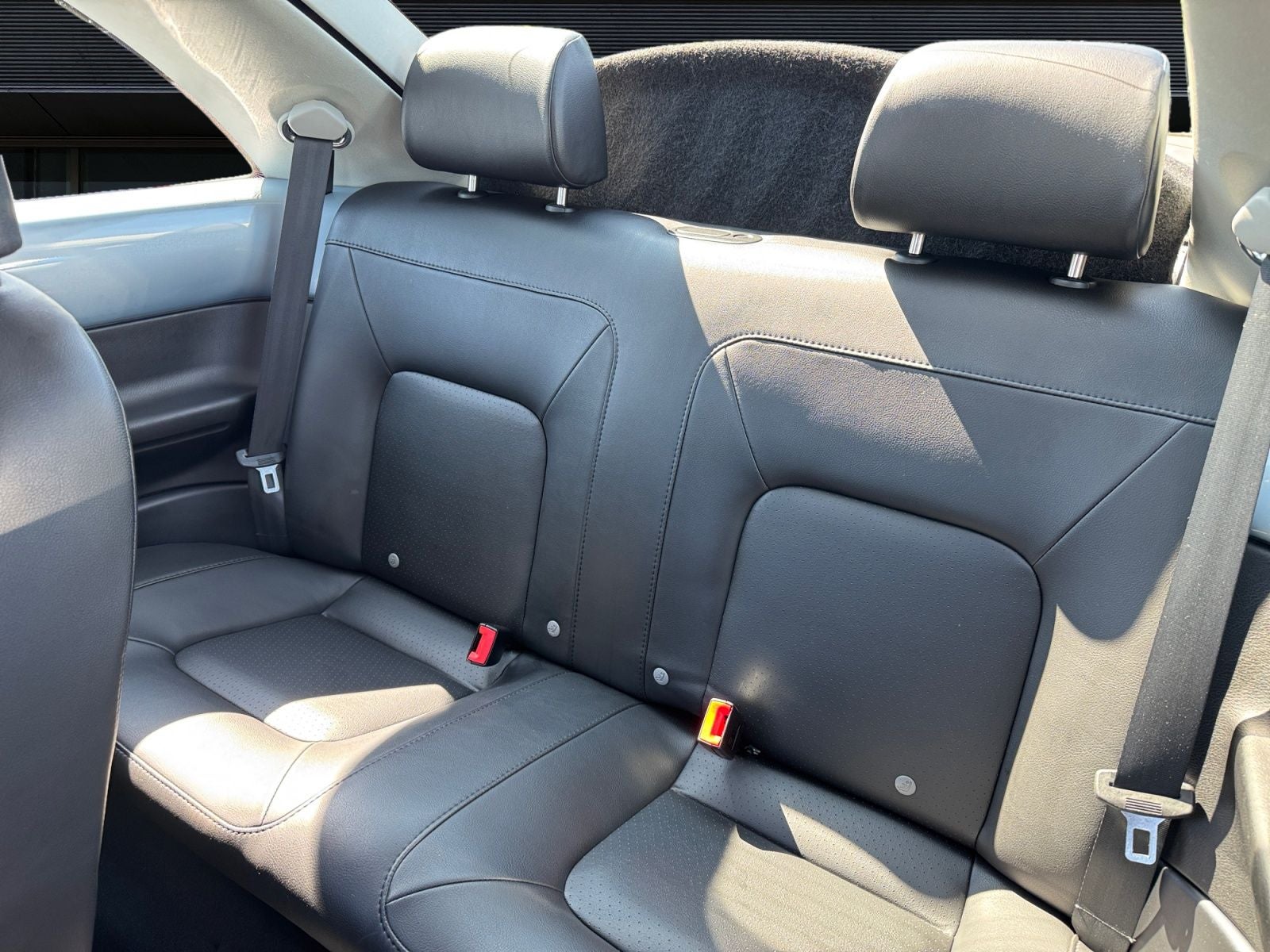 2009 Volkswagen Beetle 2.5L Black Tie Edition