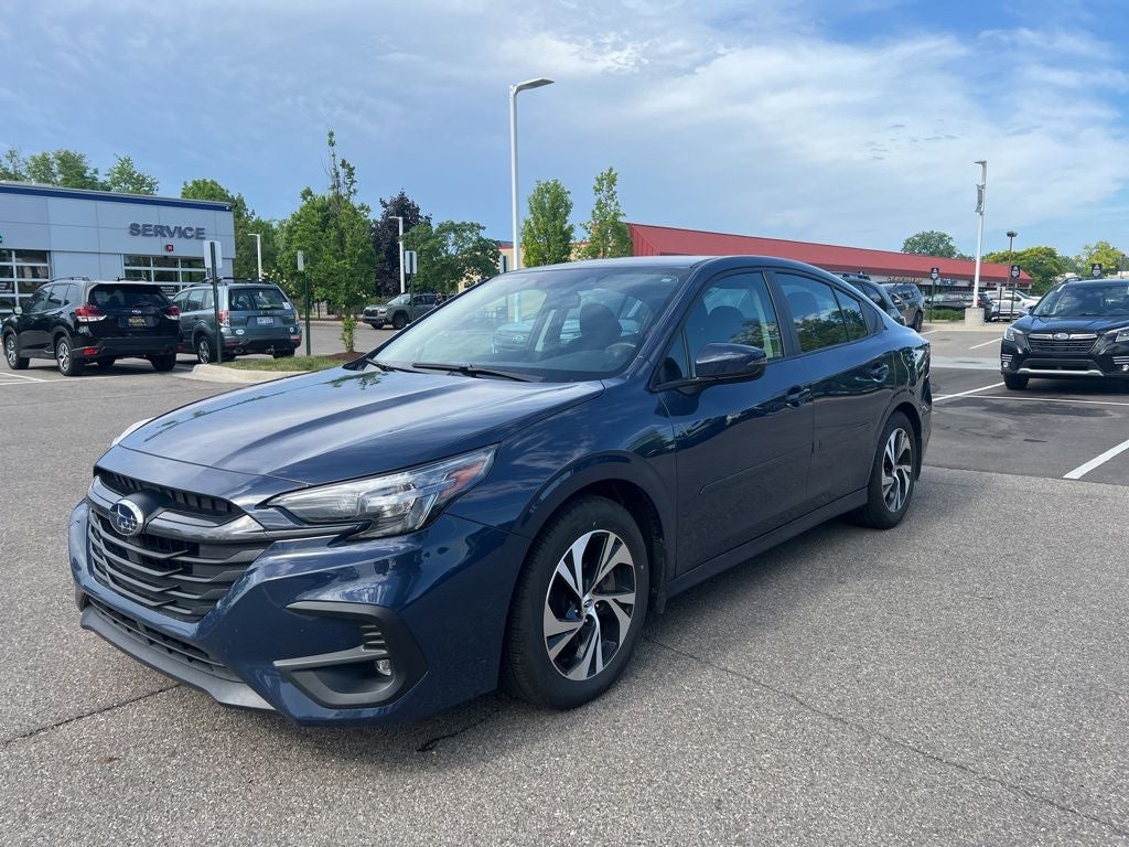 2025 Subaru Legacy Premium **LIFETIME POWERTRAIN**