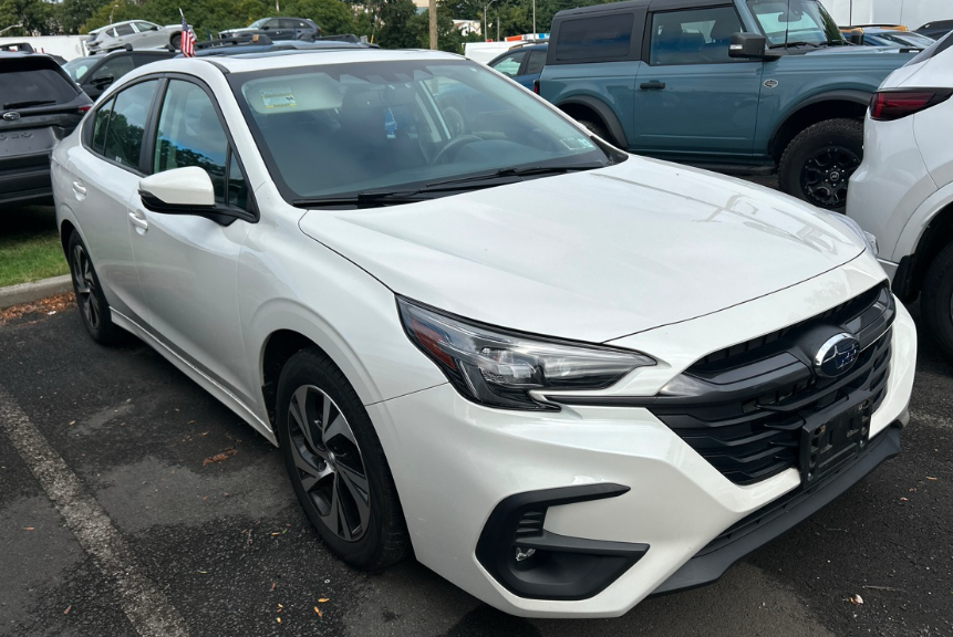 2024 Subaru Legacy Premium **LIFETIME POWERTRAIN**