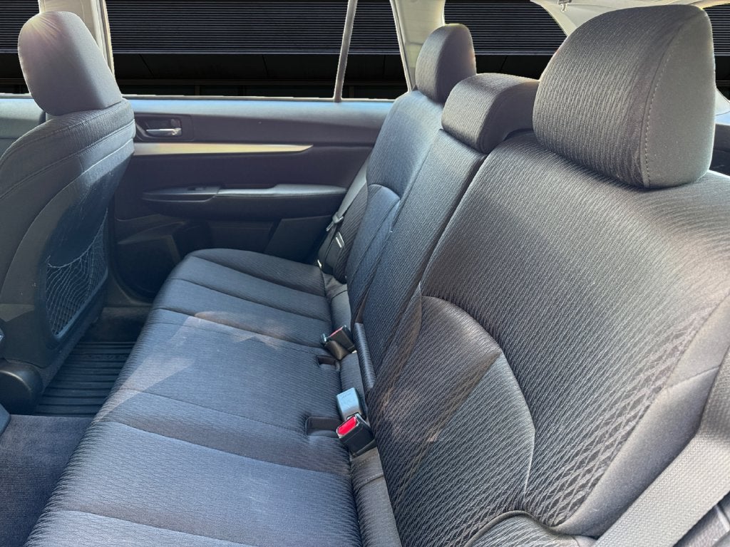 2010 Subaru Outback 2.5i