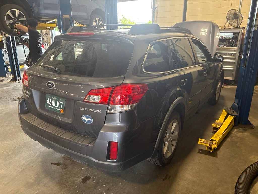 2014 Subaru Outback 2.5i Premium
