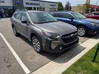 2024 Subaru Outback Premium *LIFETIME POWERTRAIN*