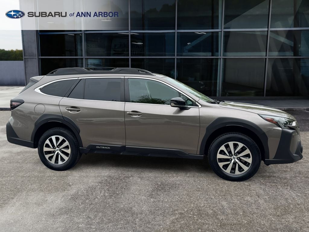 2024 Subaru Outback Premium *LIFETIME POWERTRAIN*