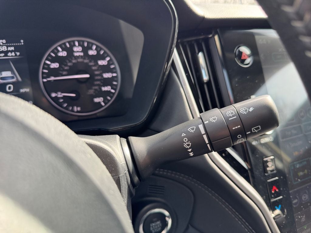 2025 Subaru Outback Premium *LIFETIME POWERTRAIN*