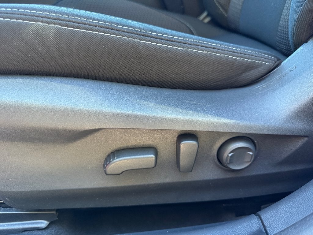 2024 Subaru Outback Premium **LIFETIME POWERTRAIN**