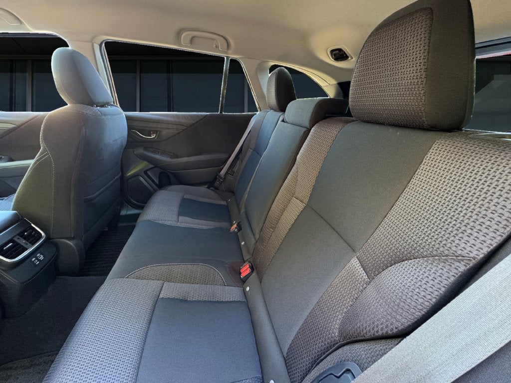 2024 Subaru Outback Premium **LIFETIME POWERTRAIN**