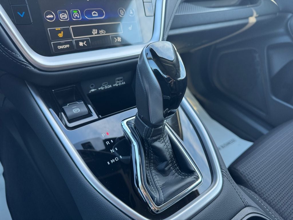 2025 Subaru Outback Premium *LIFETIME POWERTRAIN*