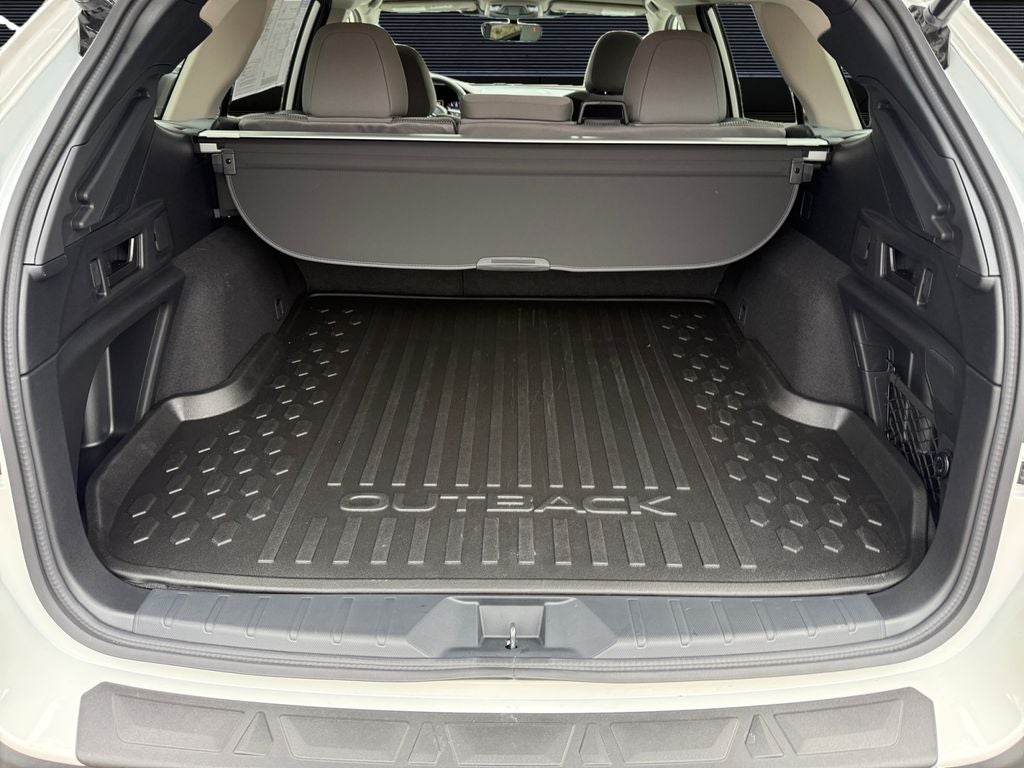 2025 Subaru Outback Premium *LIFETIME POWERTRAIN*