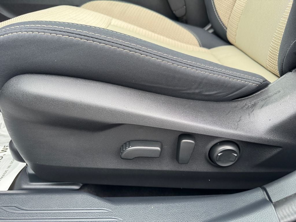 2025 Subaru Outback Premium - Photo 12