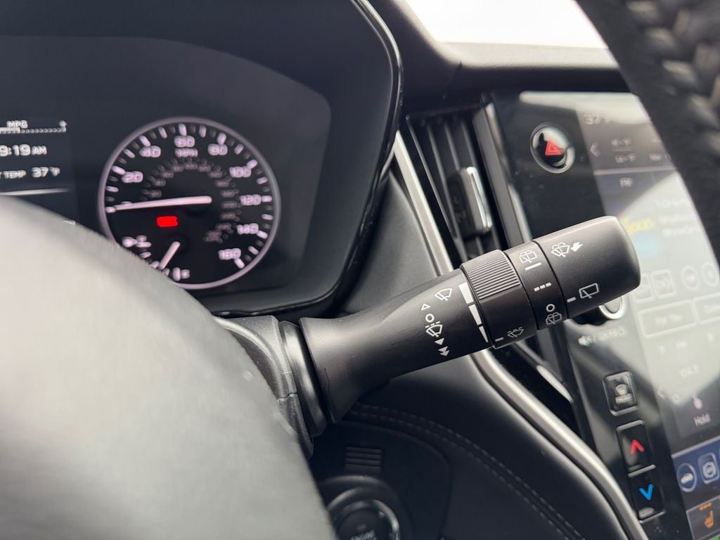 2025 Subaru Outback Premium *LIFETIME POWERTRAIN*