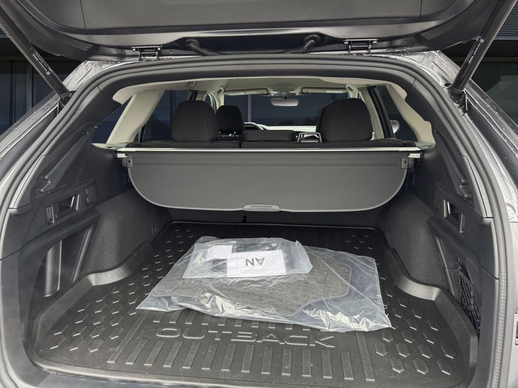 2025 Subaru Outback Premium *LIFETIME POWERTRAIN*