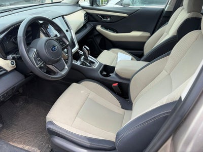 2020 Subaru Outback Premium *LIFETIME POWERTRAIN*