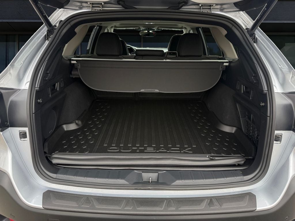 2025 Subaru Outback Onyx Edition *LIFETIME POWERTRAIN*