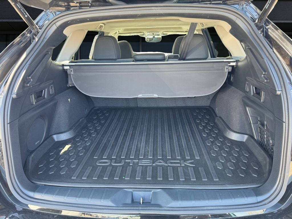 2025 Subaru Outback Onyx Edition *LIFETIME POWERTRAIN*