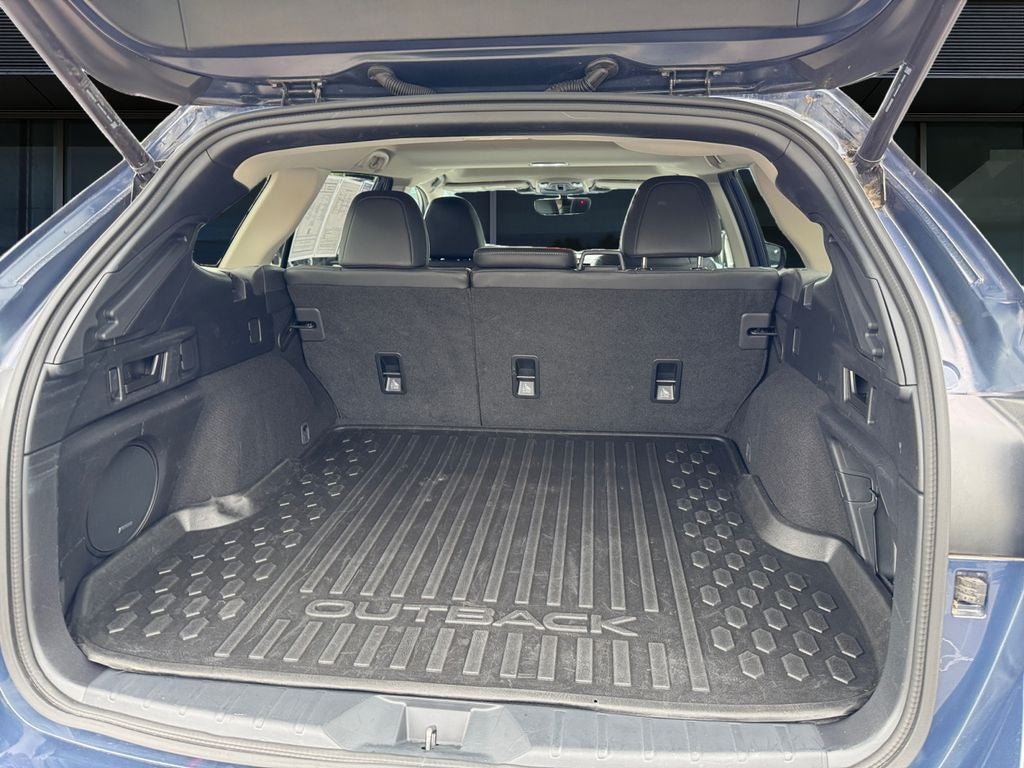 2023 Subaru Outback Limited *LIFETIME POWERTRAIN*