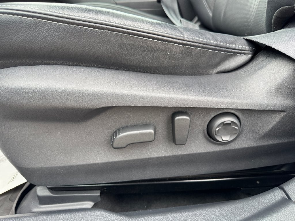 2023 Subaru Outback Touring **LIFETIME POWERTRAIN