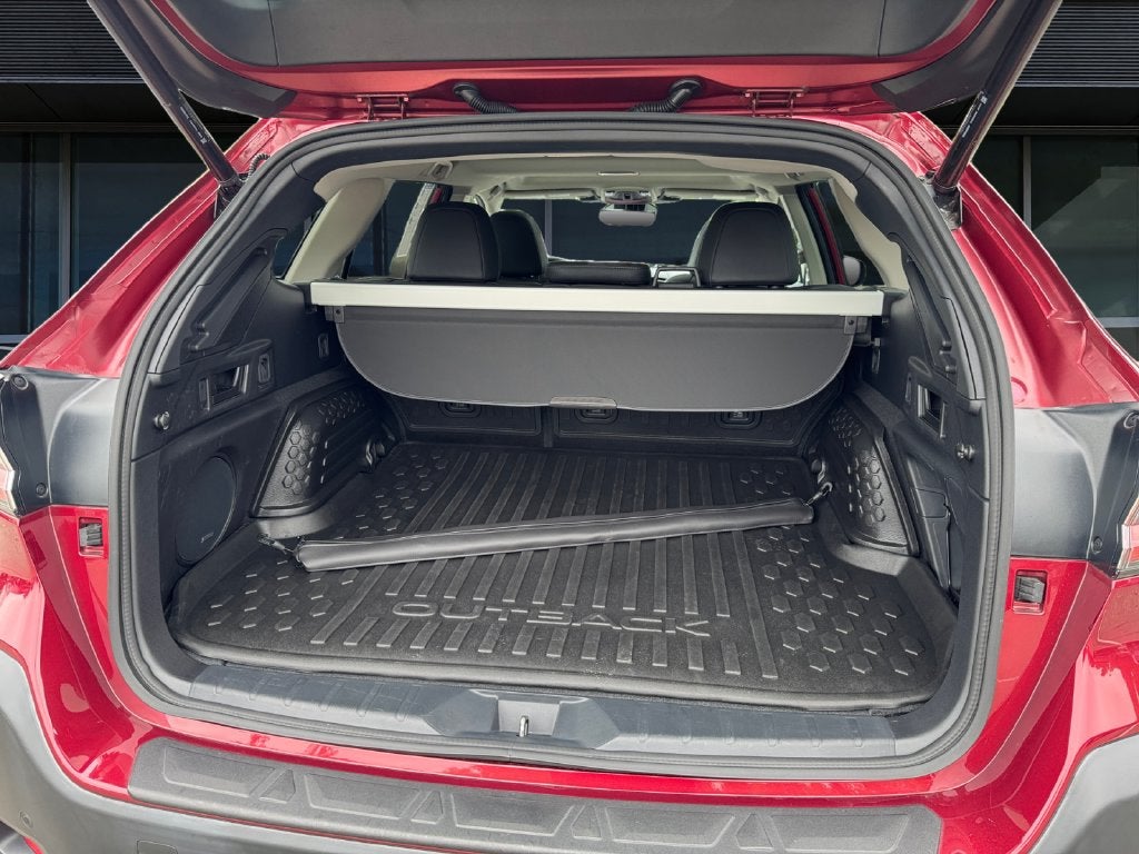 2023 Subaru Outback Touring **LIFETIME POWERTRAIN