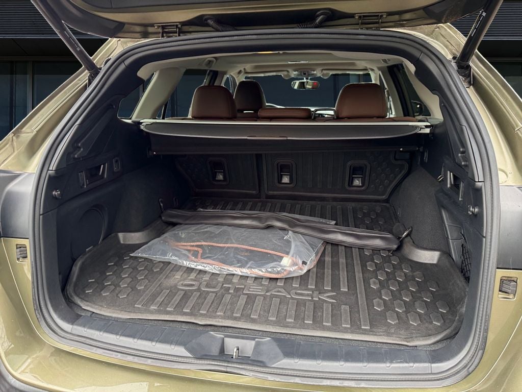 2021 Subaru Outback Touring XT