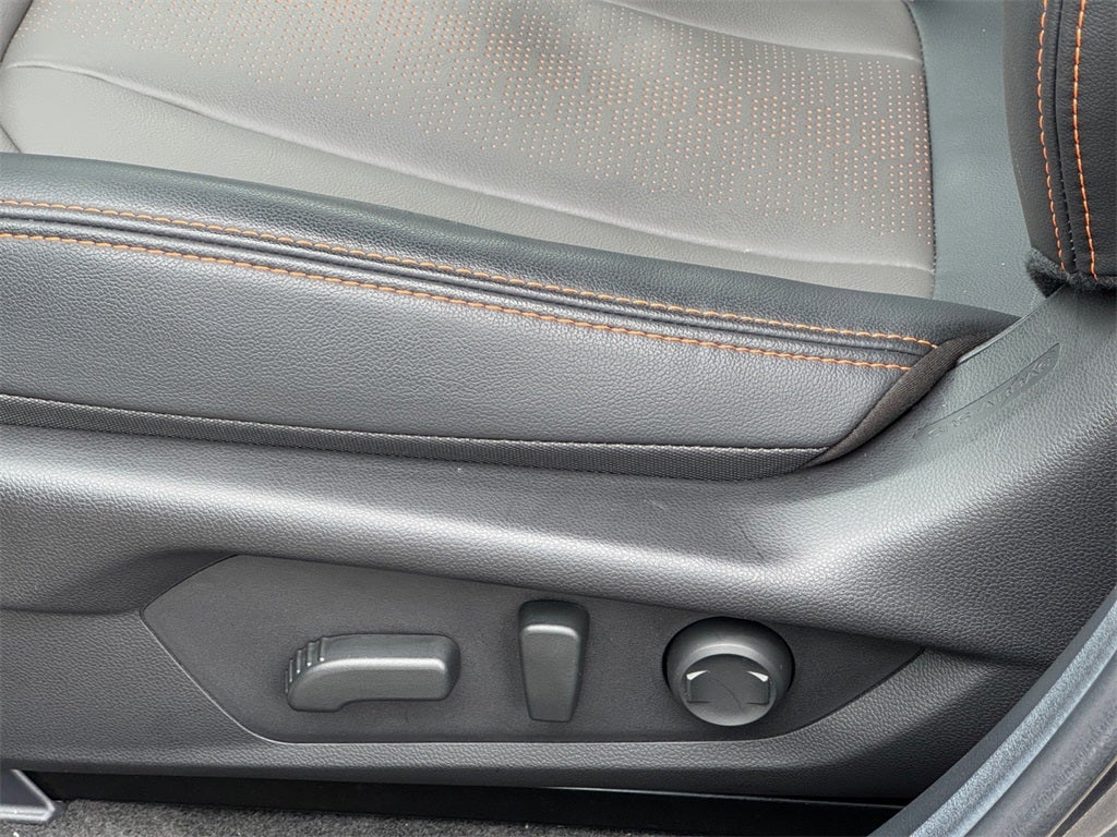 2025 Subaru Crosstrek Limited *LIFETIME POWERTRAIN*