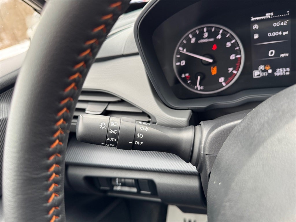 2025 Subaru Crosstrek Limited *LIFETIME POWERTRAIN*