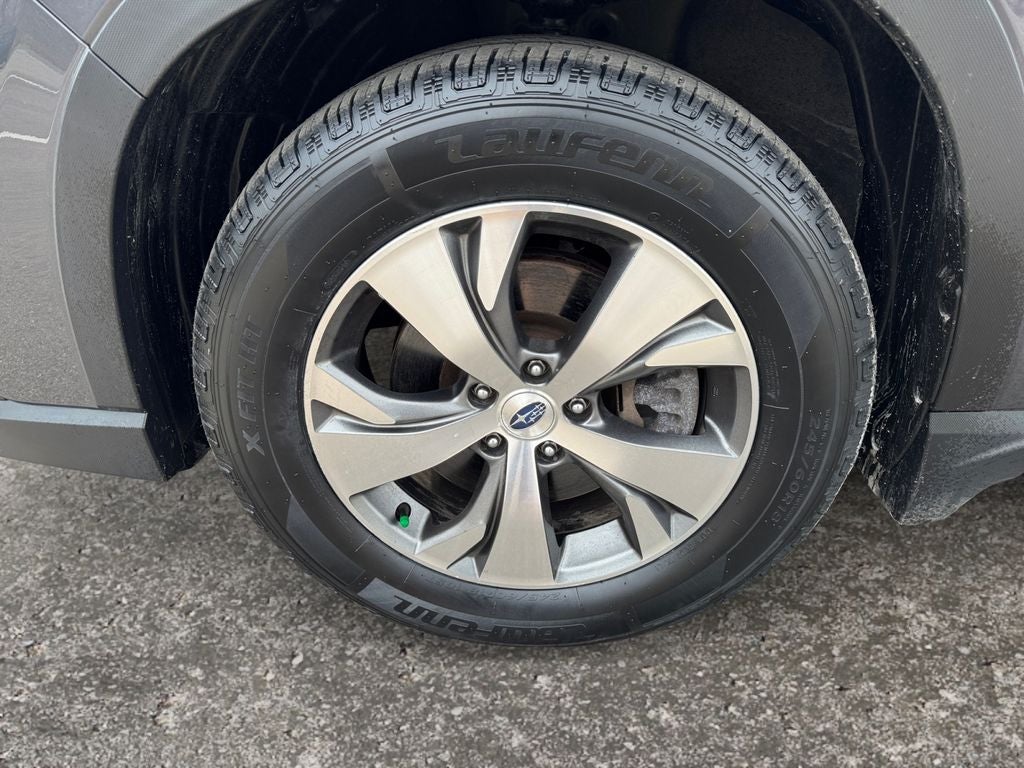 2023 Subaru Ascent Premium *LIFETIME POWERTRAIN*