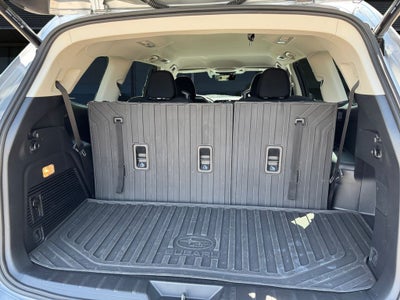 2023 Subaru Ascent Premium *LIFETIME POWERTRAIN*