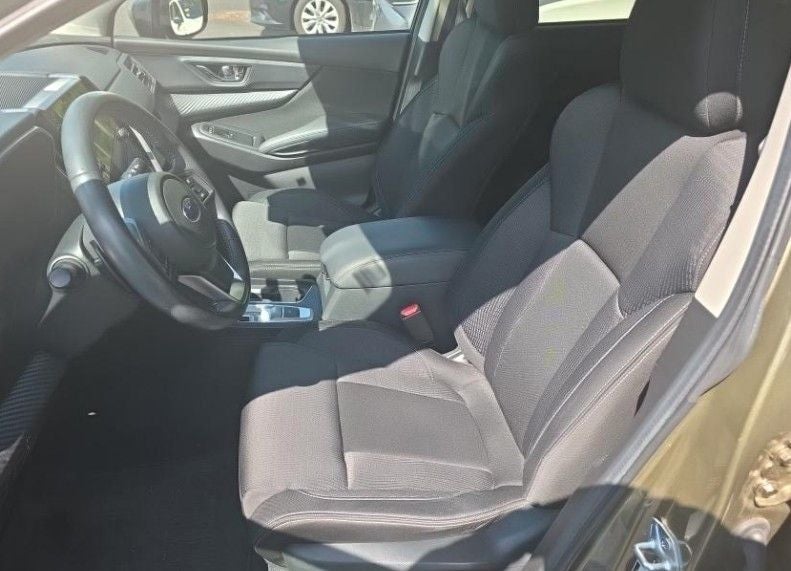 2024 Subaru Ascent Premium *LIFETIME POWERTRAIN*