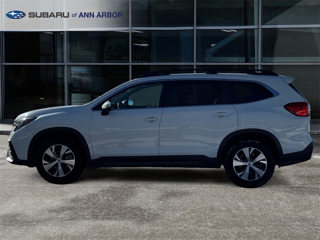 2023 Subaru Ascent Premium *LIFETIME POWERTRAIN*