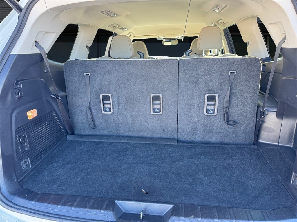 2023 Subaru Ascent Premium *LIFETIME POWERTRAIN*