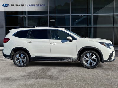 2023 Subaru Ascent Premium *LIFETIME POWERTRAIN*