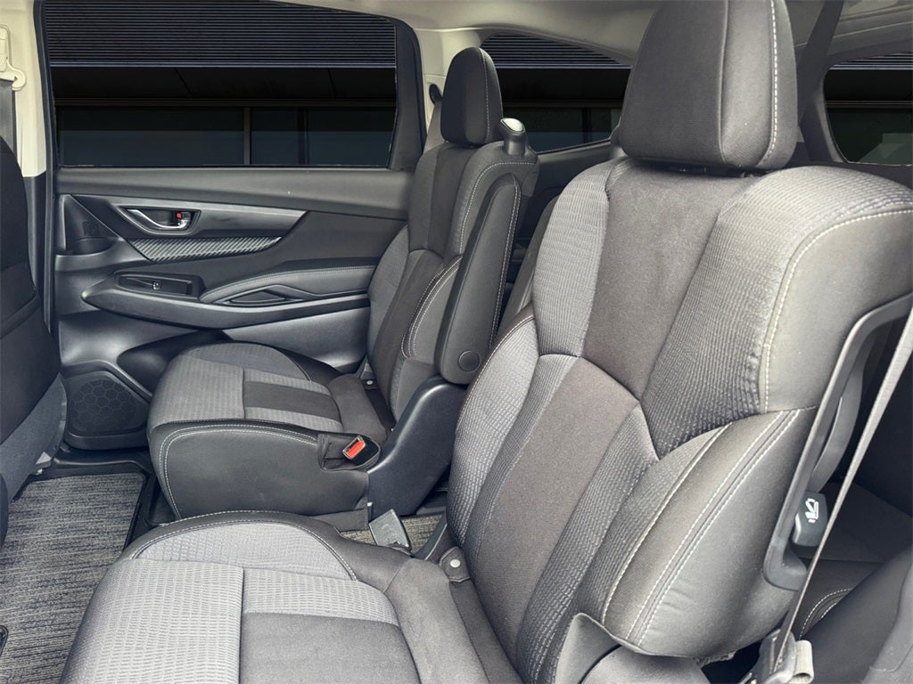 2024 Subaru Ascent Premium *LIFETIME POWERTRAIN*