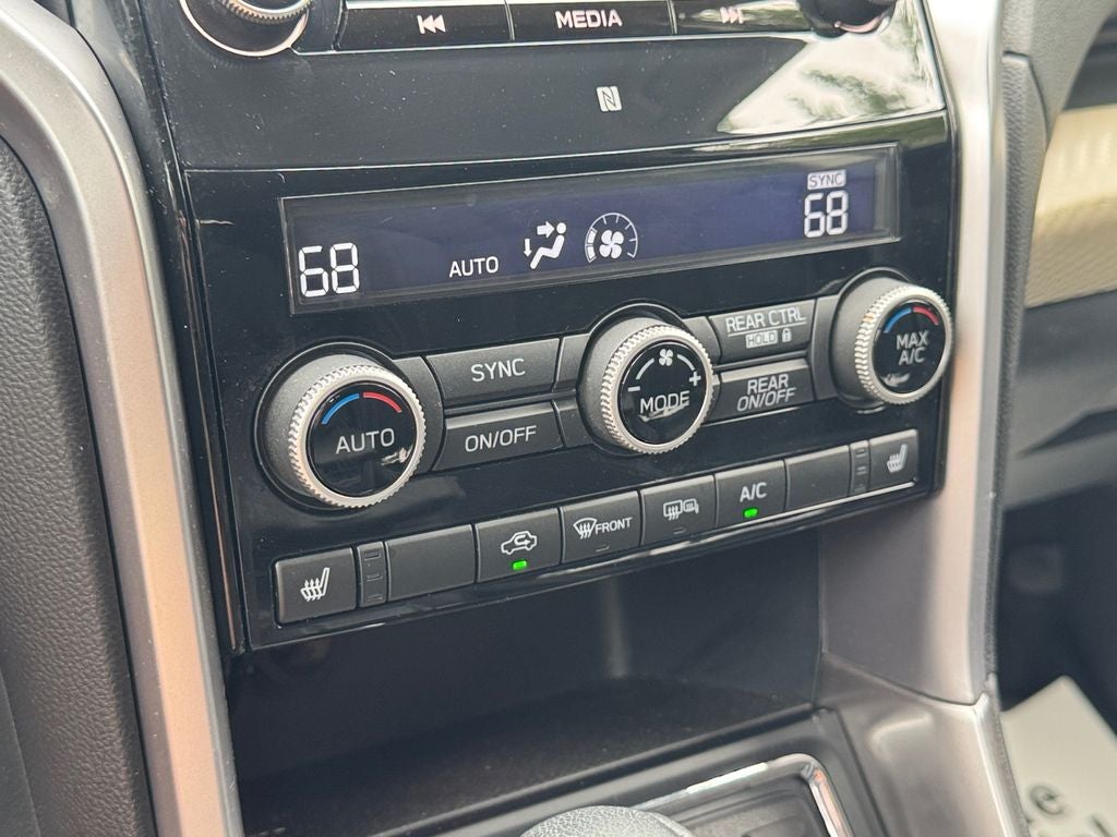 2020 Subaru Ascent Premium **LIFETIME POWERTRAIN**