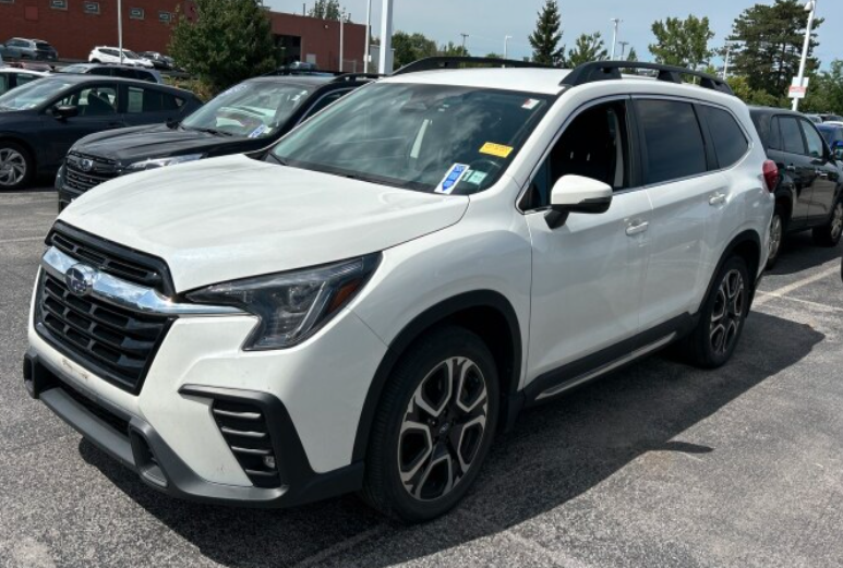 2023 Subaru Ascent Limited **LIFETIME POWERTRAIN**