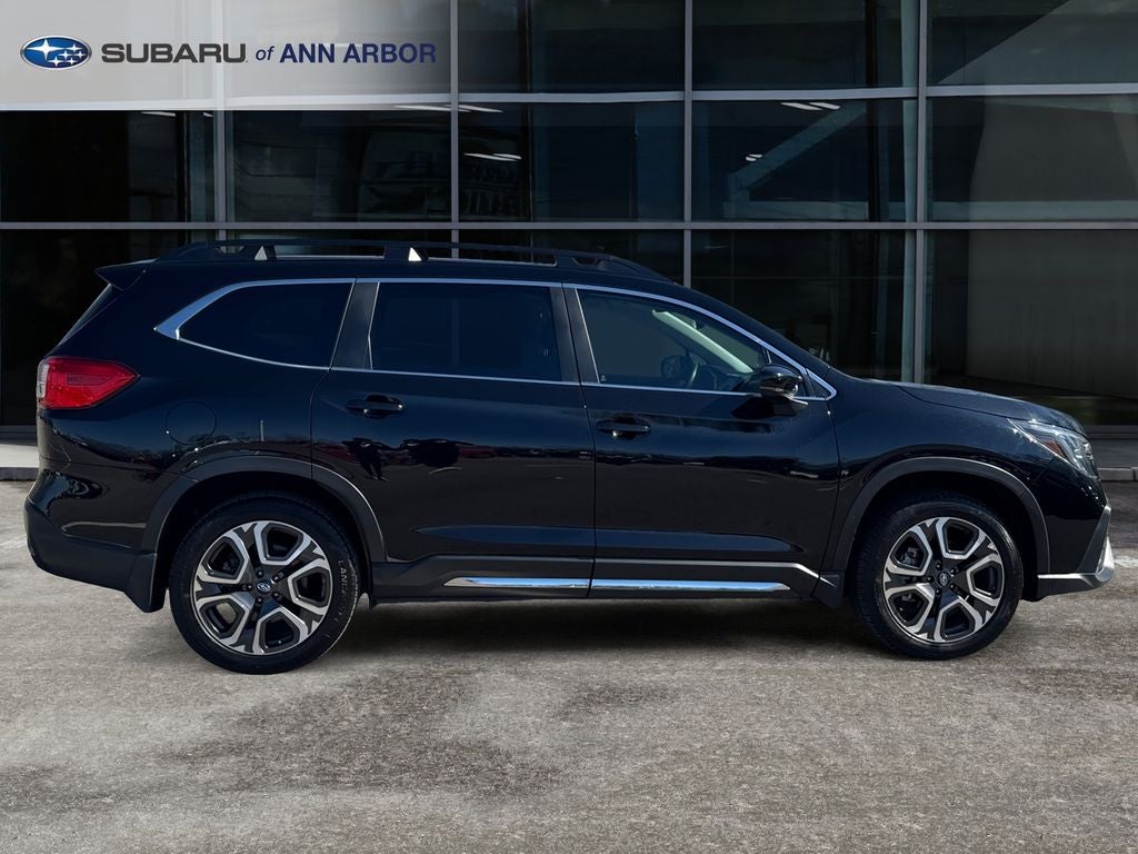 2024 Subaru Ascent Limited - Photo 9