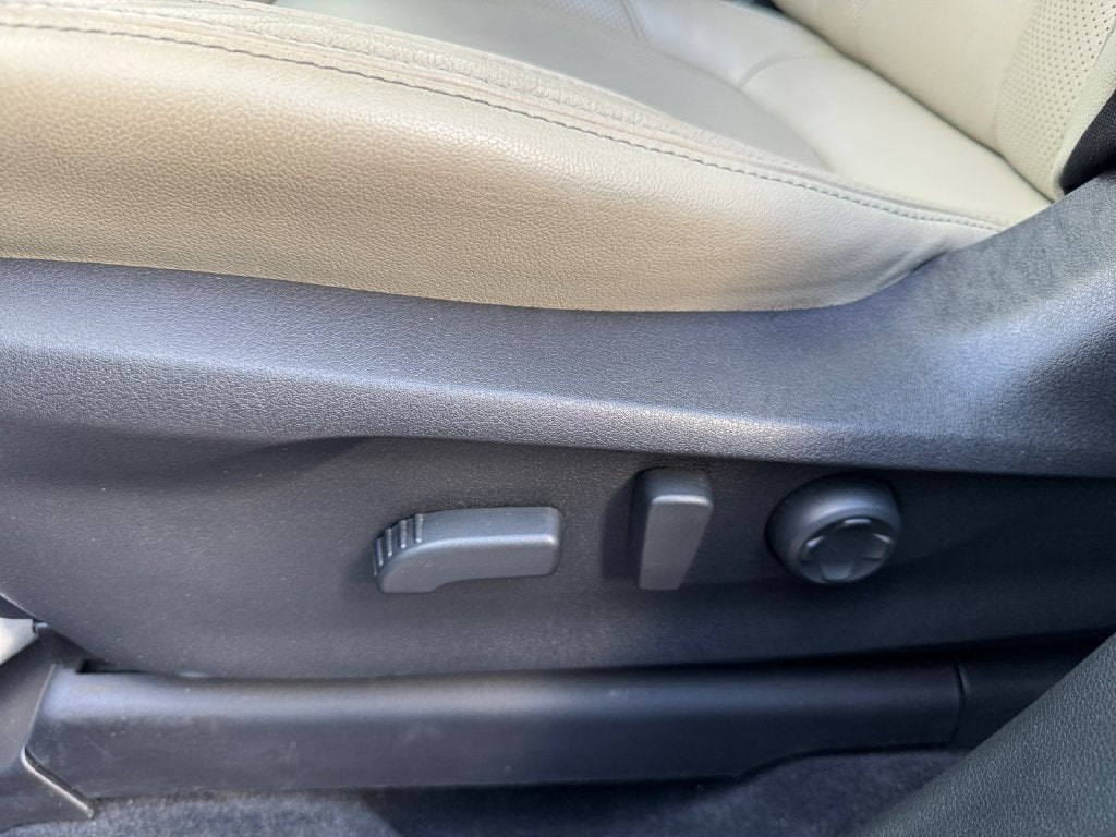 2023 Subaru Ascent Limited **LIFETIME POWERTRAIN**