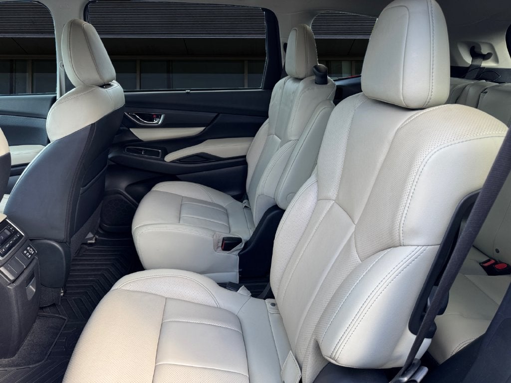 2023 Subaru Ascent Limited **LIFETIME POWERTRAIN**