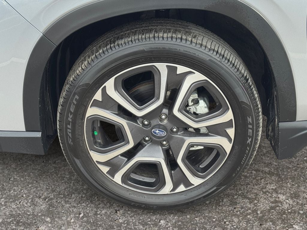 2024 Subaru Ascent Touring *LIFETIME POWERTRAIN*