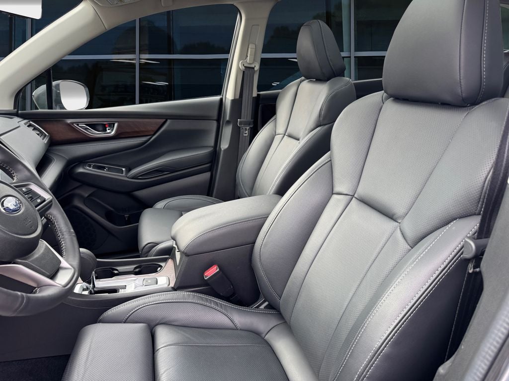 2024 Subaru Ascent Touring *LIFETIME POWERTRAIN*