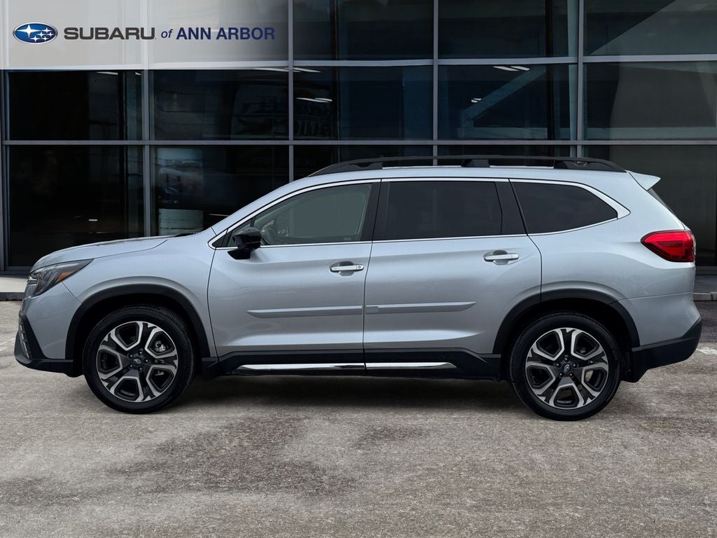 2024 Subaru Ascent Touring *LIFETIME POWERTRAIN*