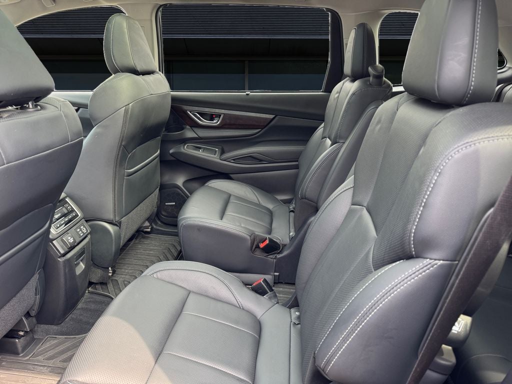 2023 Subaru Ascent Touring **LIFETIME POWERTRAIN**