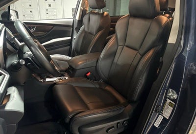 2023 Subaru Ascent Touring *LIFETIME POWERTRAIN*