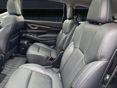 2023 Subaru Ascent Touring *LIFETIME POWERTRAIN*