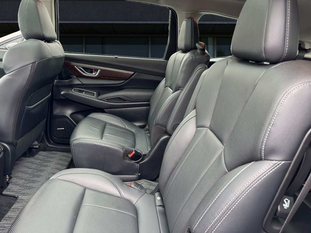 2023 Subaru Ascent Touring *LIFETIME POWERTRAIN*