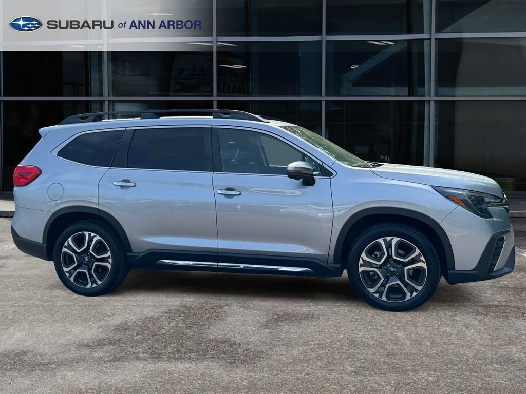2023 Subaru Ascent Touring *LIFETIME POWERTRAIN*